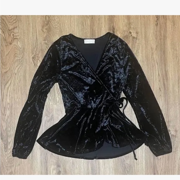 Long sleeve velvet tie top from Altar’d State surplice - Picture 1 of 5